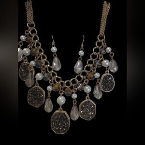 New Directions bib necklace set